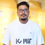 member-img